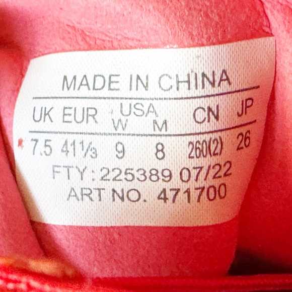 NWT Salomon x MM6 Maison Margiela Red Sneakers - Picture 14 of 17